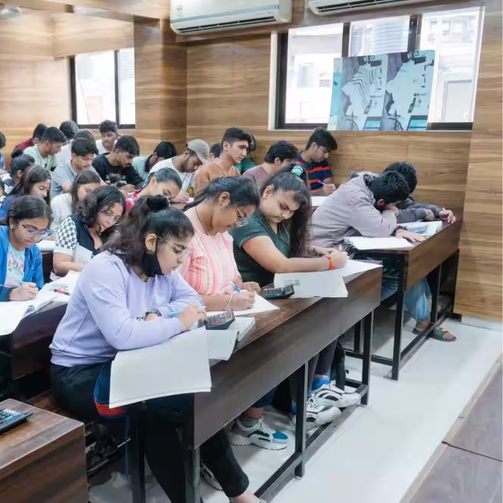 Best IIT JEE Coaching in Ulhasnagar 💯🚀 | Tutorize Academy